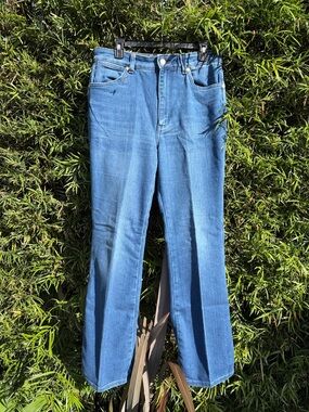 Limited Edition Leon Bridges Wrangler Women's Jeans